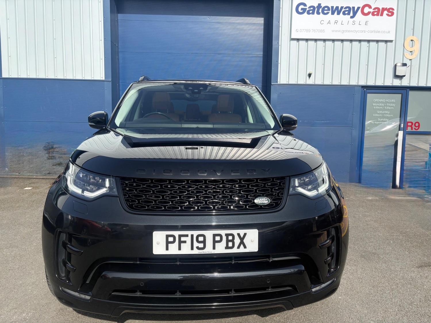 Used Land Rover Discovery 2019 for sale - 77970322: Photo 2