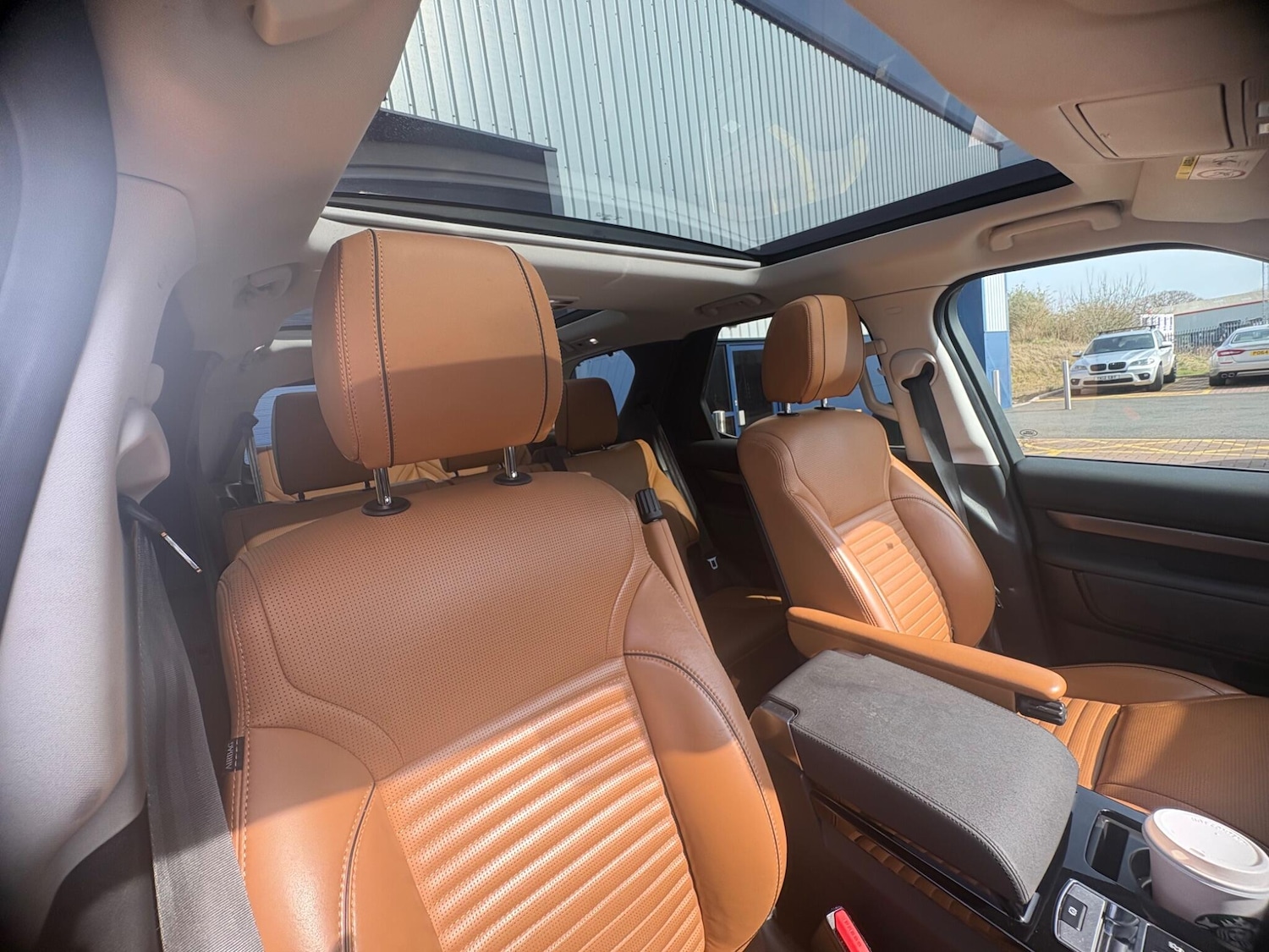 Used Land Rover Discovery 2019 for sale - 77970322: Photo 22