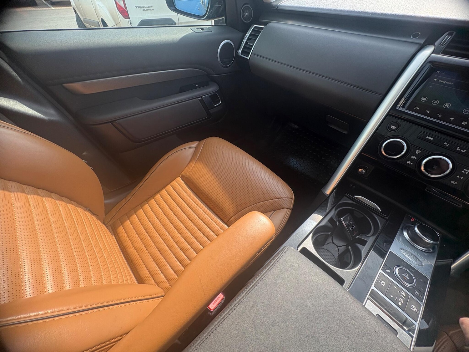 Used Land Rover Discovery 2019 for sale - 77970322: Photo 27