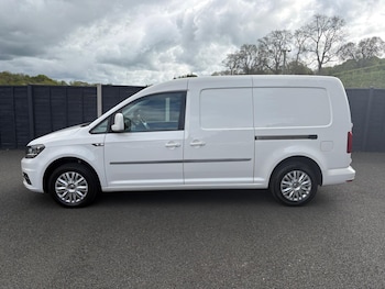 Used Volkswagen Caddy Maxi 2018 for sale - 78492615: Photo