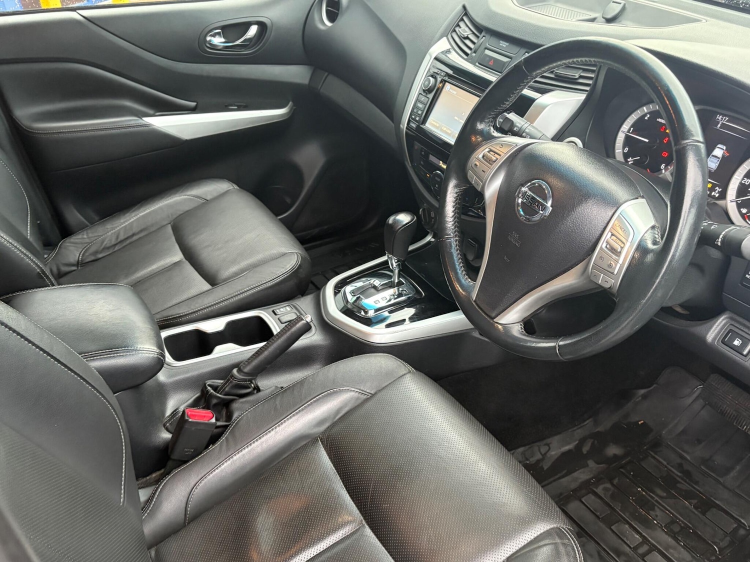 Used Nissan Navara 2016 for sale - 76752867: Photo 16