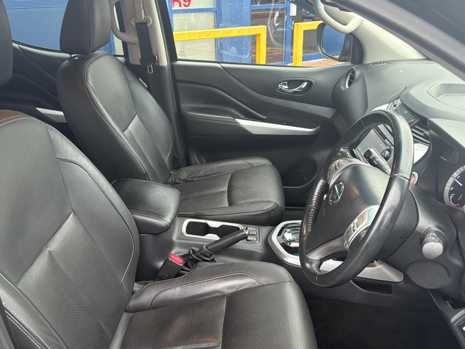 Used Nissan Navara 2016 for sale - 76752867: Photo 17