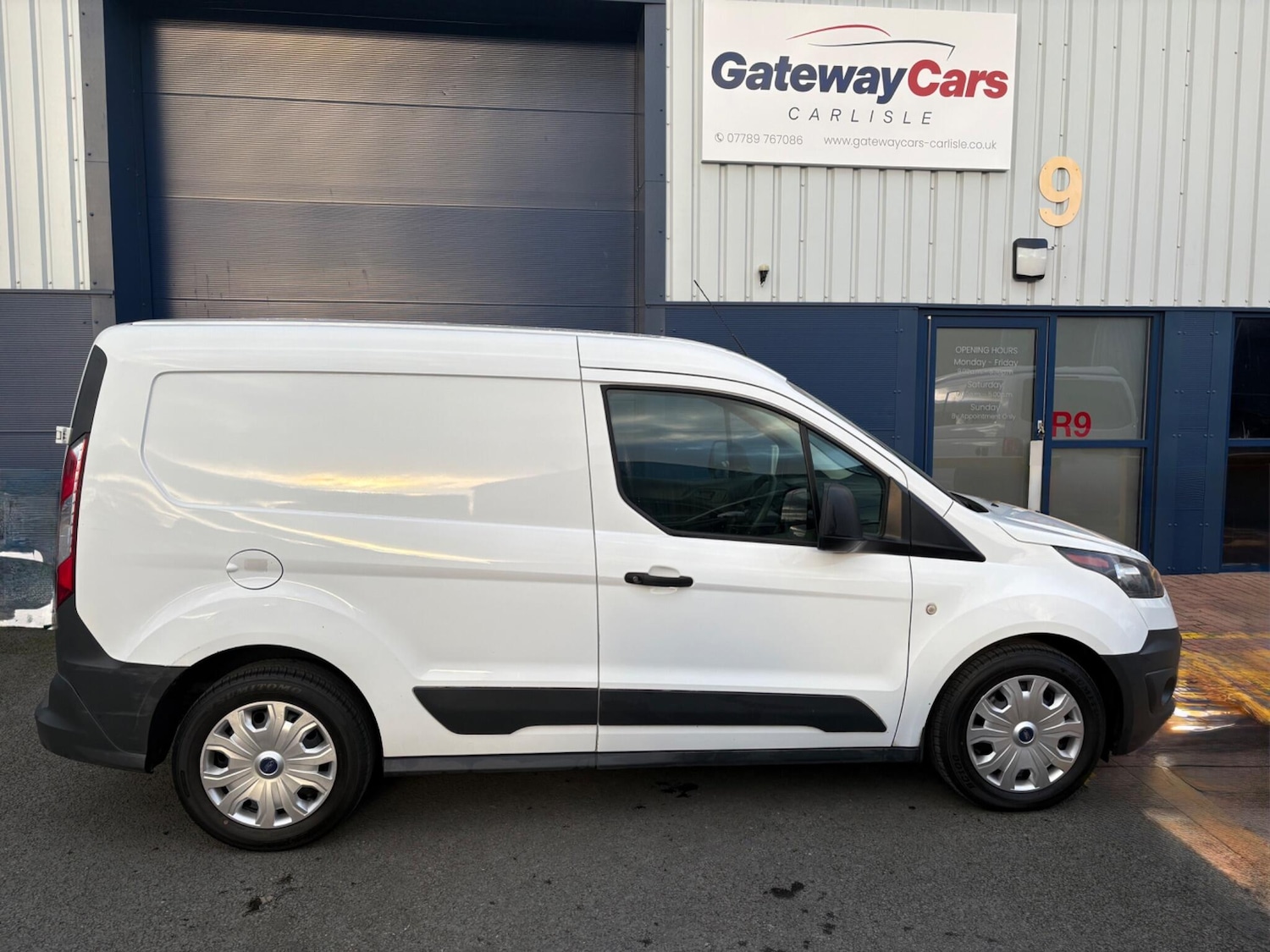 Used Ford Transit Connect 2017 for sale - 77049703: Photo 3