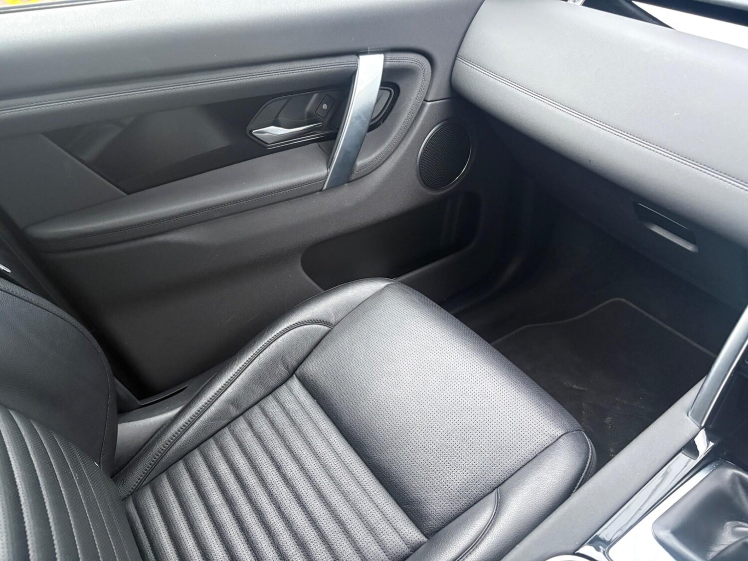 Used Land Rover Discovery Sport 2021 for sale - 77468880: Photo 21