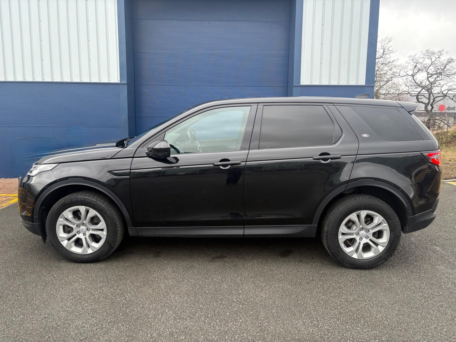 Used Land Rover Discovery Sport 2021 for sale - 77468880: Photo 4