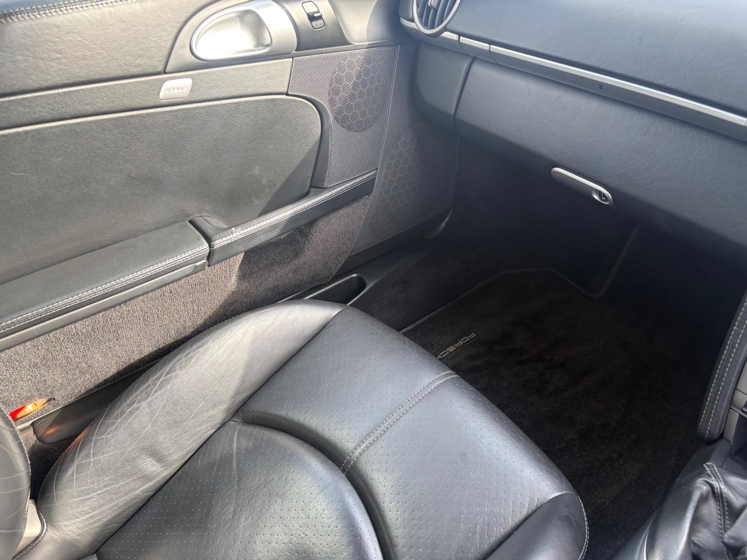 Used Porsche Boxster 2005 for sale - 77939759: Photo 25