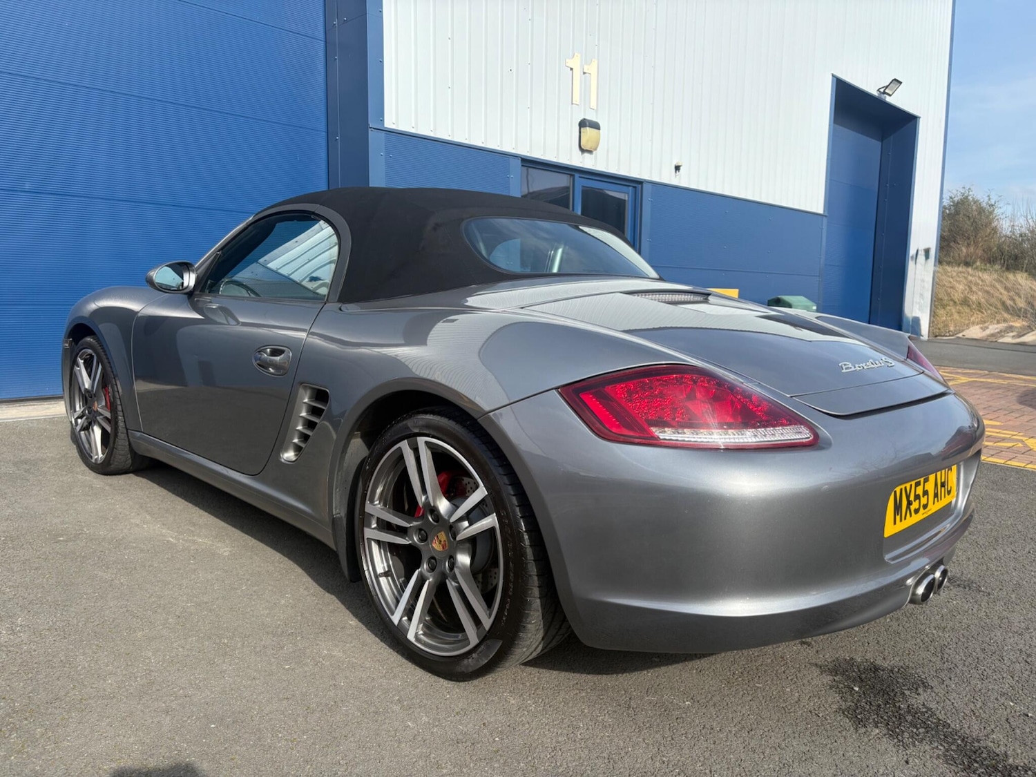 Used Porsche Boxster 2005 for sale - 77939759: Photo 4