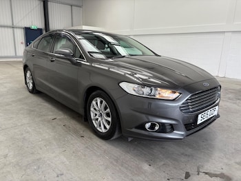 2015 (15) - 2.0 TDCi Titanium Euro 6 (s/s) 5dr