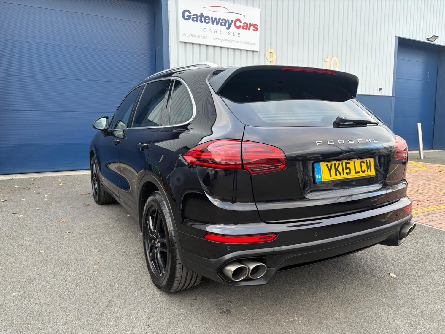 Used Porsche Cayenne for sale - 77175948: Photo 3