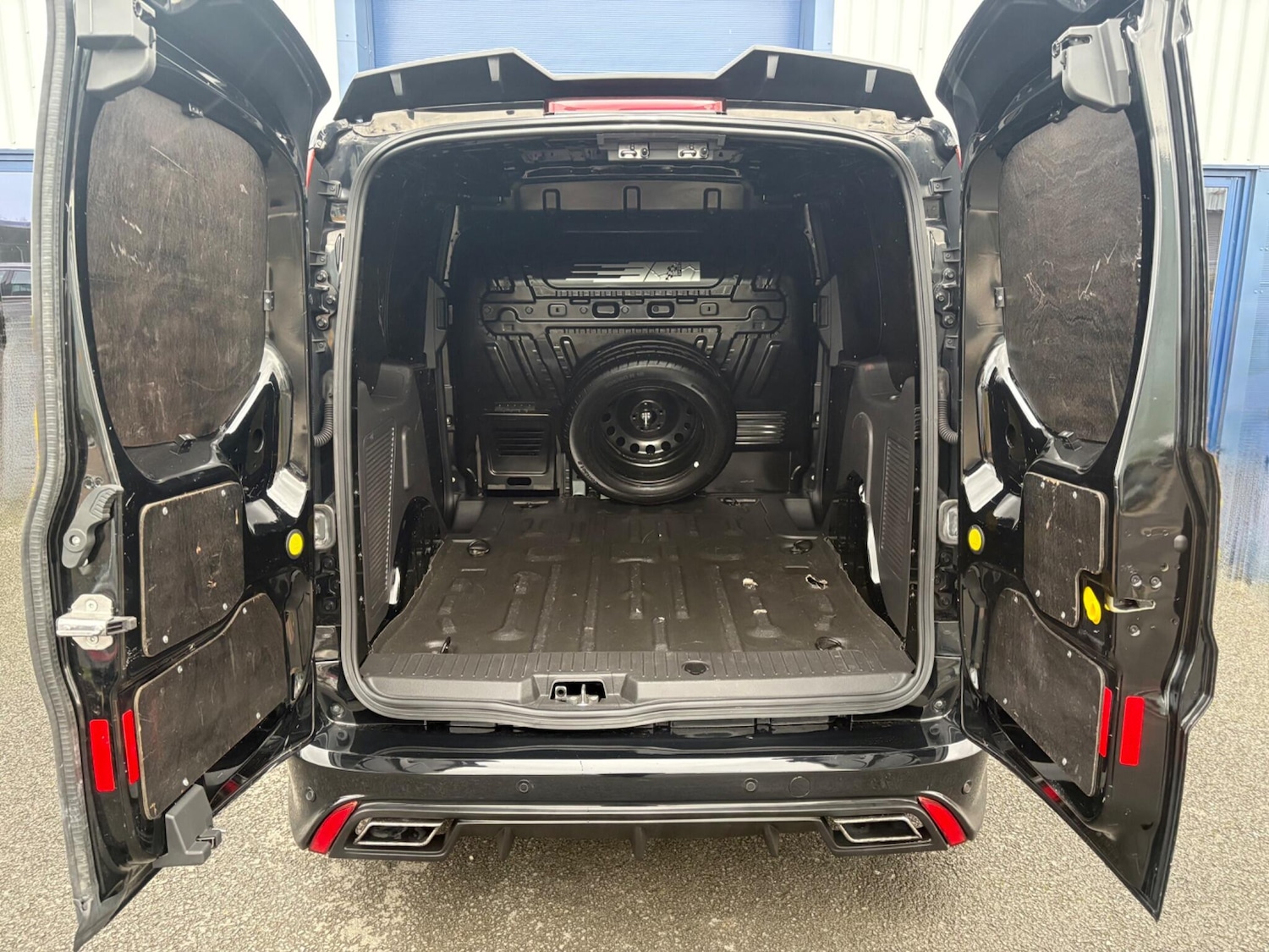 Used Ford Transit Connect 2017 for sale - 77305323: Photo 12