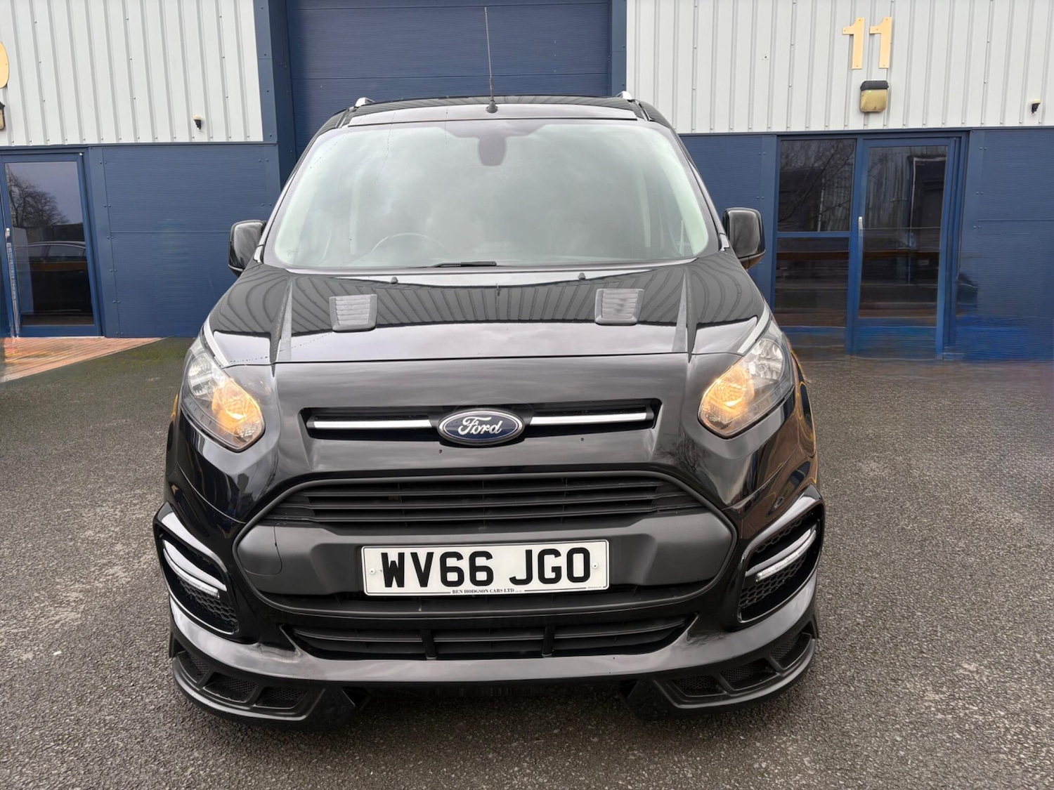 Used Ford Transit Connect 2017 for sale - 77305323: Photo 2