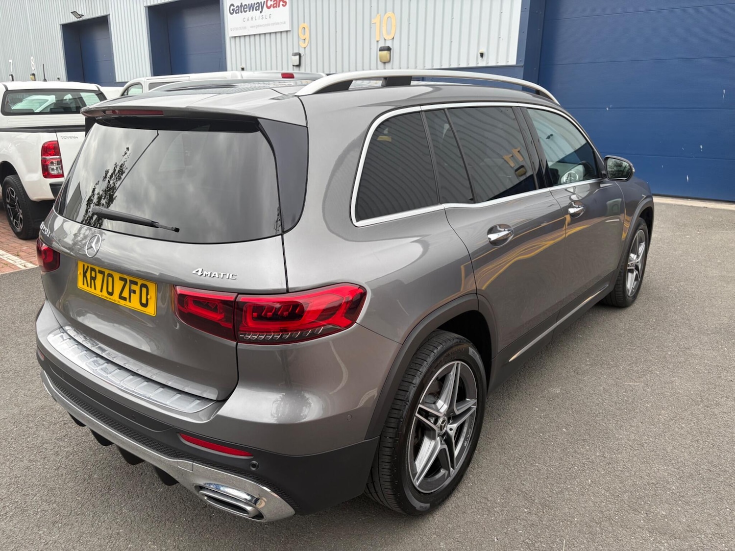 Vehicle 21