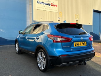 Used Nissan Qashqai 2017 for sale - 76592280: Photo