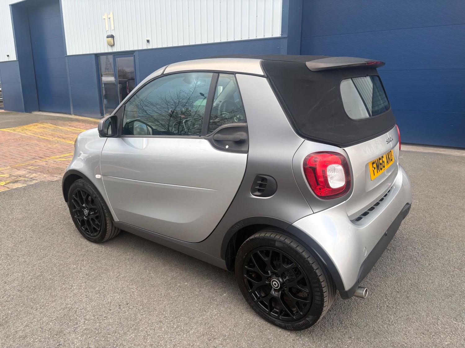 Used smart fortwo 2016 for sale - 77396649: Photo 10