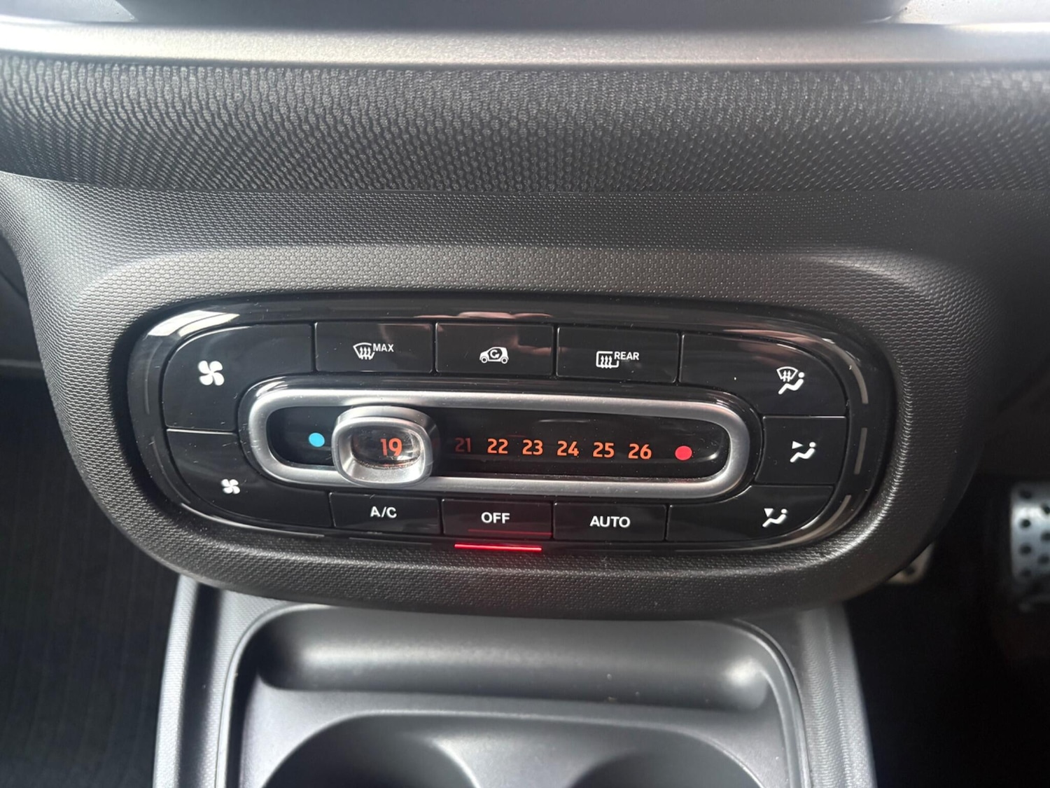 Used smart fortwo 2016 for sale - 77396649: Photo 13