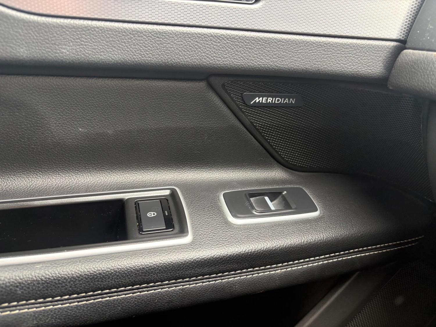 Used Jaguar XF 2018 for sale - 77940665: Photo 19