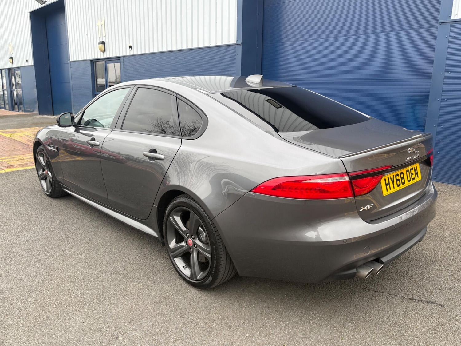 Used Jaguar XF 2018 for sale - 77940665: Photo 7