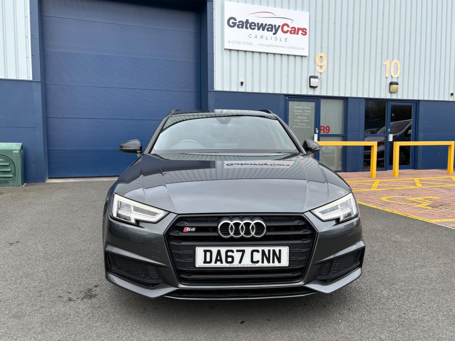 Used Audi S4 Avant 2017 for sale - 76360194: Photo 4