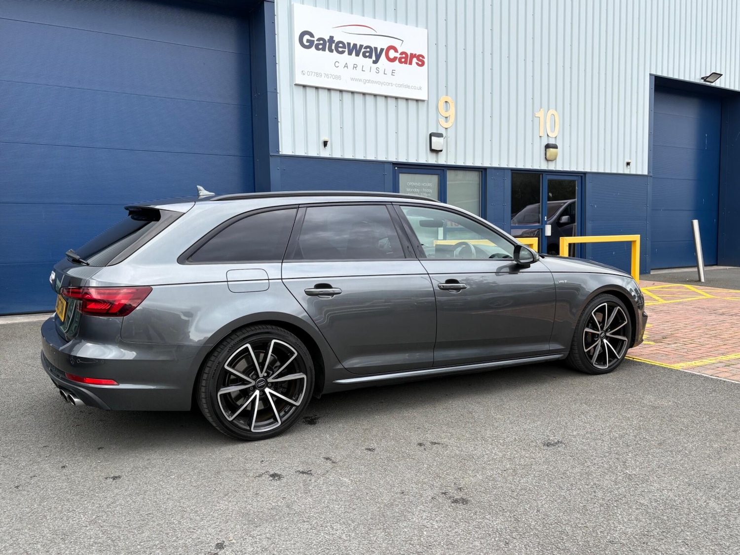 Used Audi S4 Avant 2017 for sale - 76360194: Photo 7