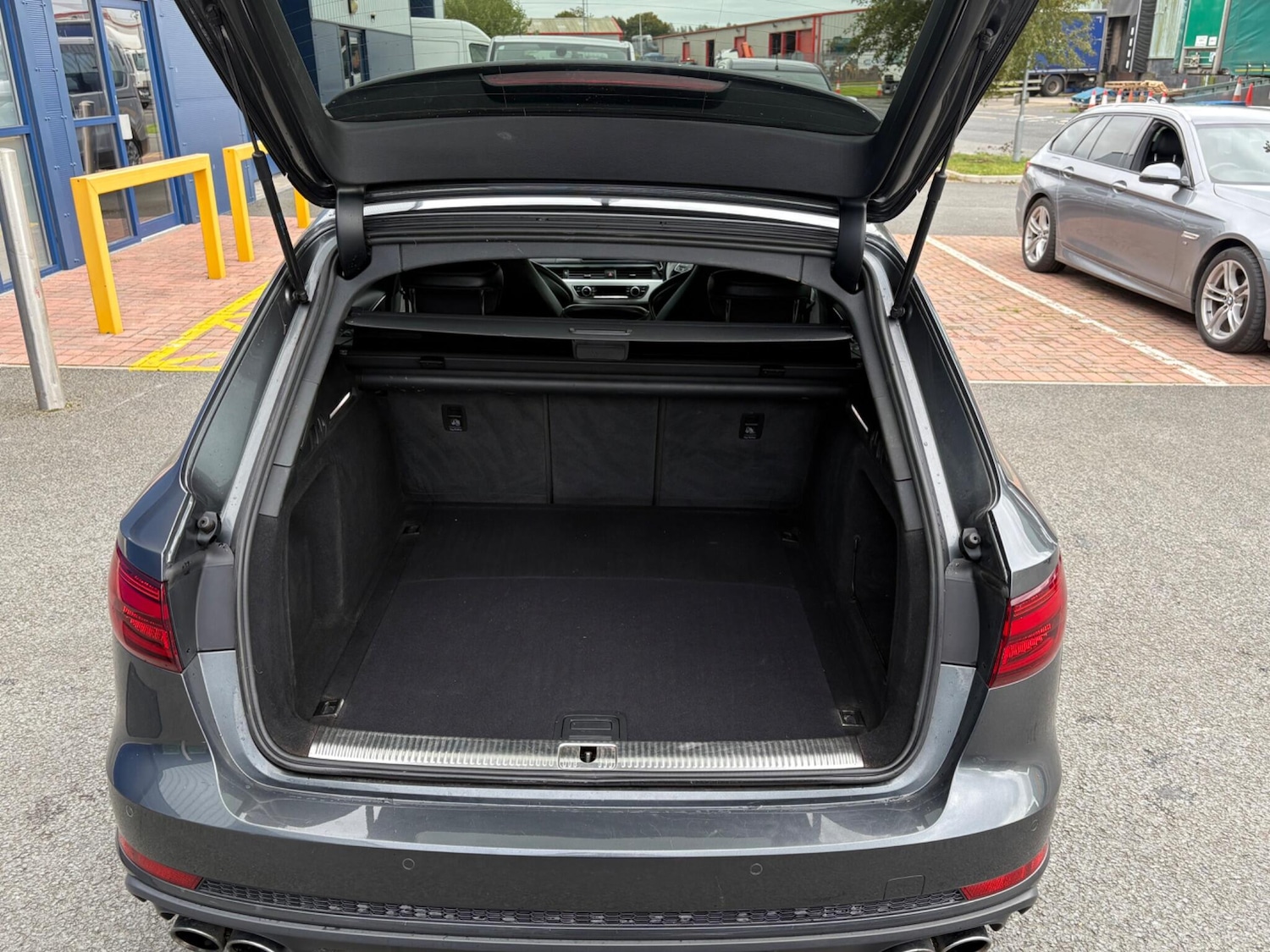 Used Audi S4 Avant 2017 for sale - 76360194: Photo 8