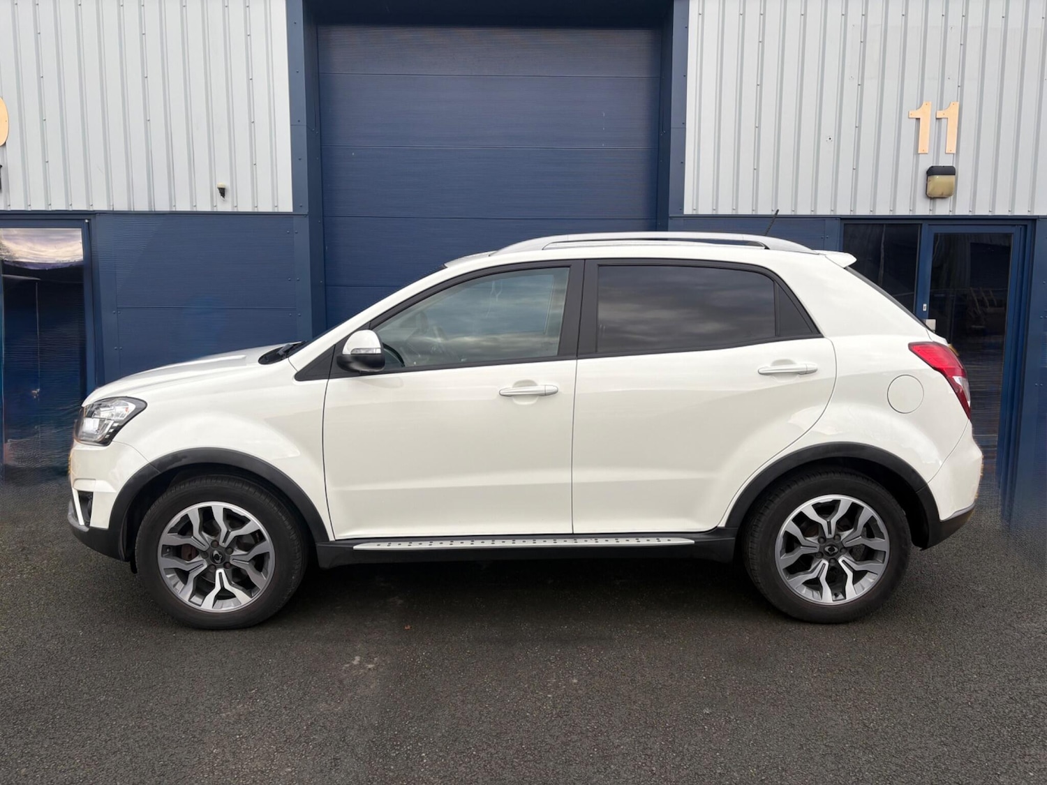 Used Ssangyong Korando 2017 for sale - 77163331: Photo 10