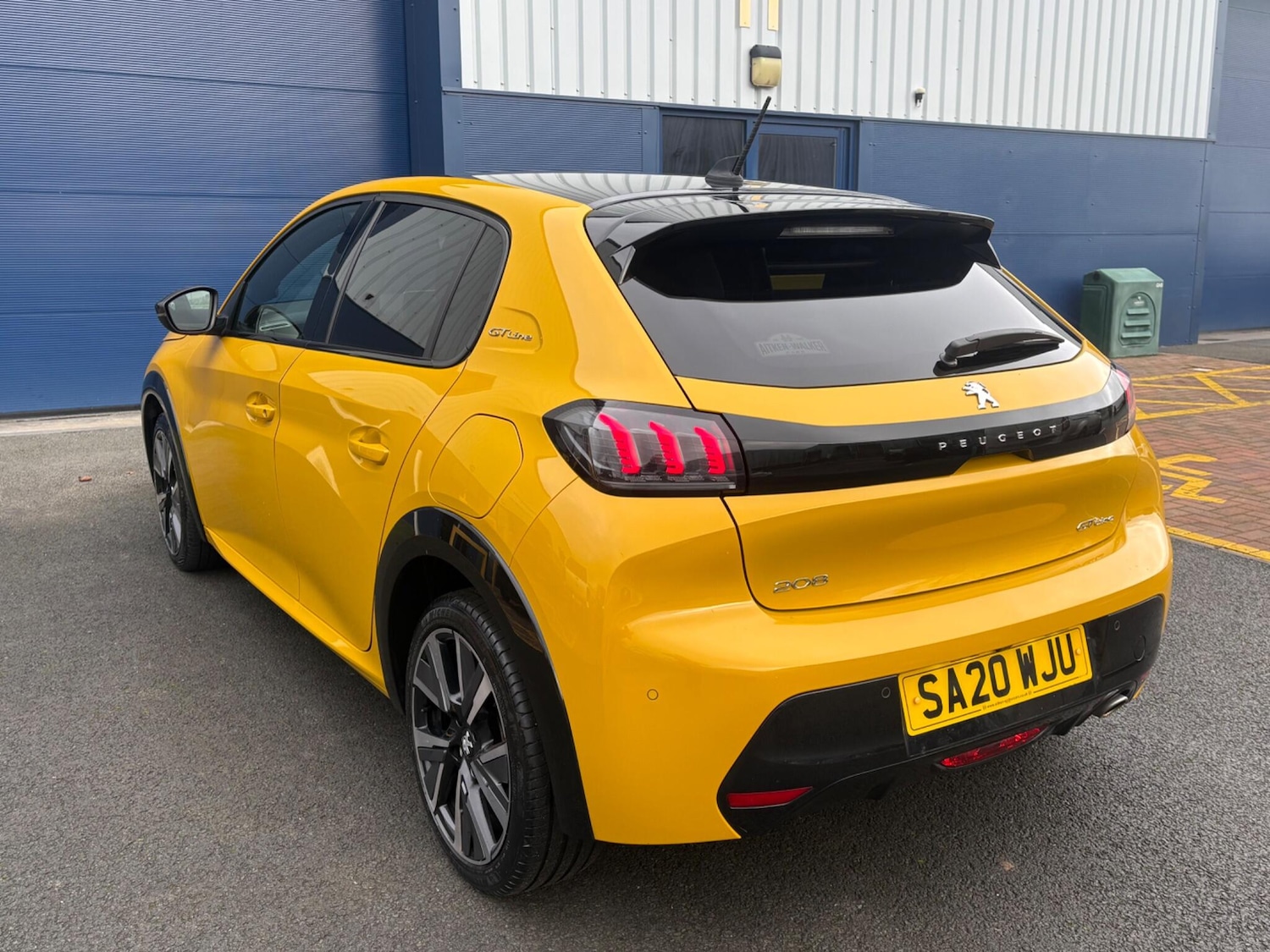 Used Peugeot 208 2020 for sale - 77143884: Photo 8