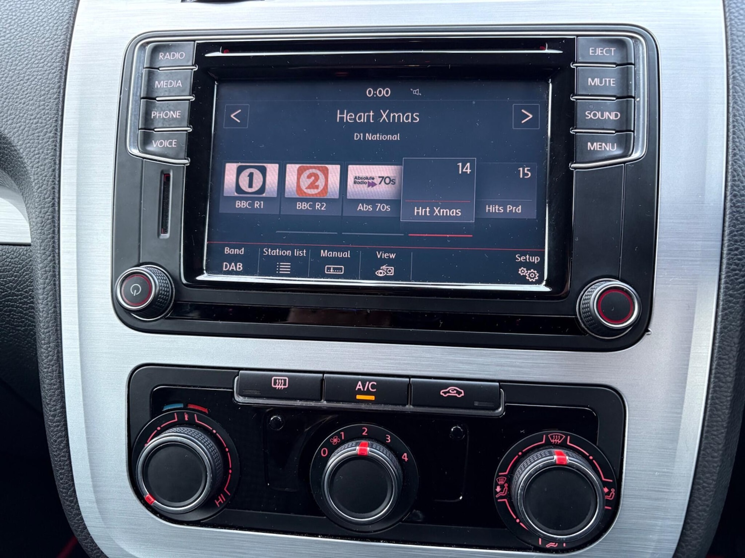 Used Volkswagen Scirocco 2015 for sale - 77029362: Photo 21