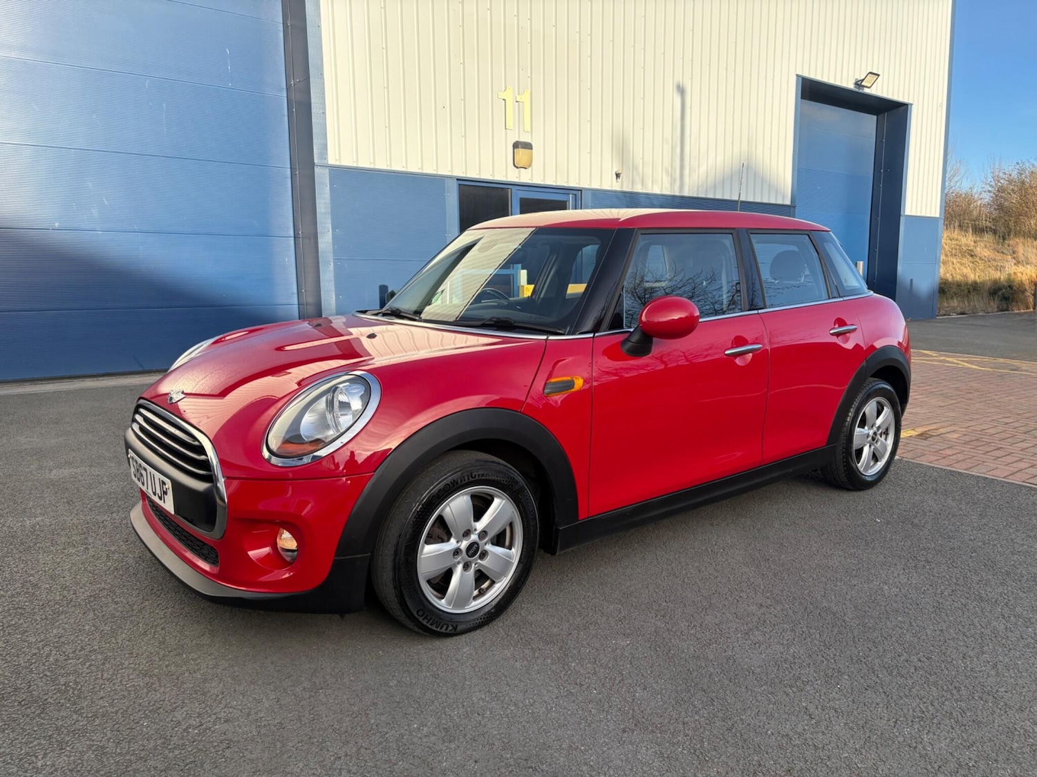 Used MINI Hatch 2017 for sale - 77924904: Photo 3