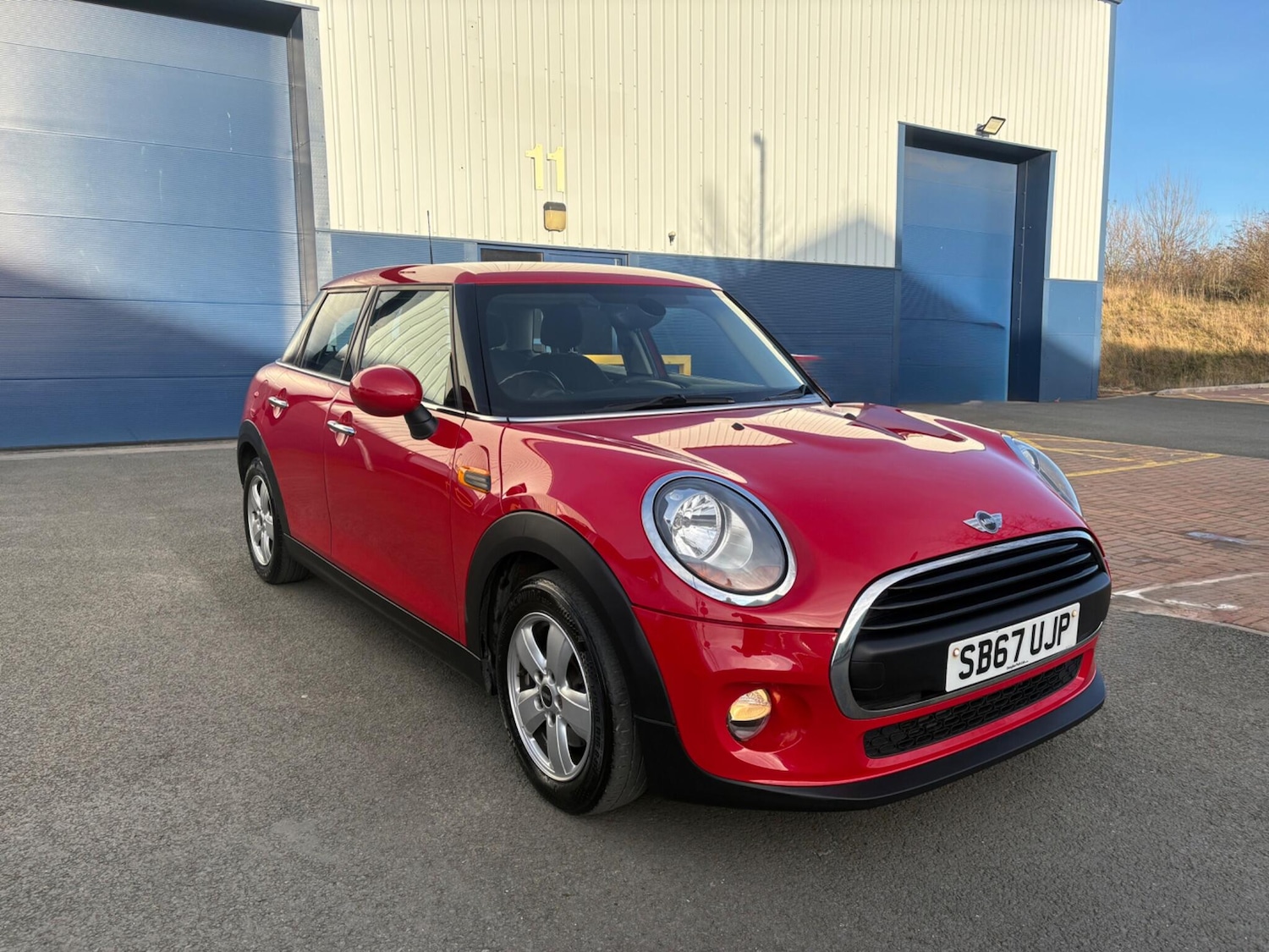 Used MINI Hatch 2017 for sale - 77924904: Photo 5