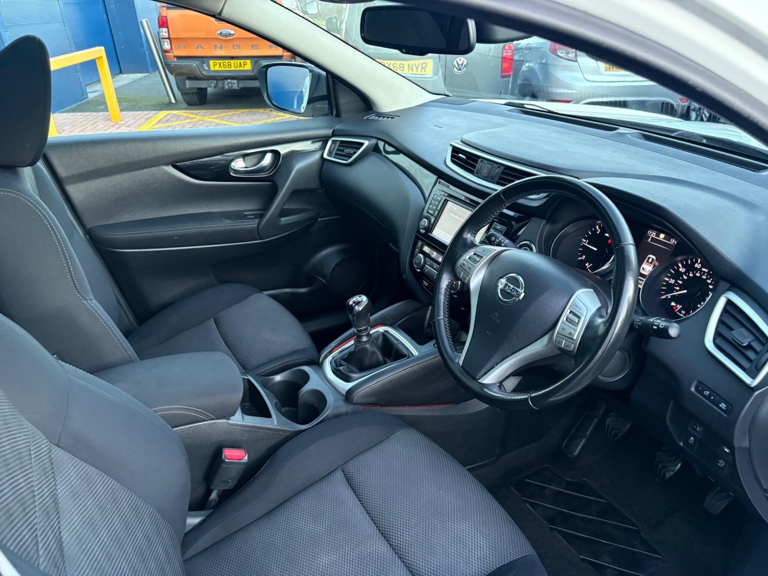 Used Nissan Qashqai 2017 for sale - 76388600: Photo 16