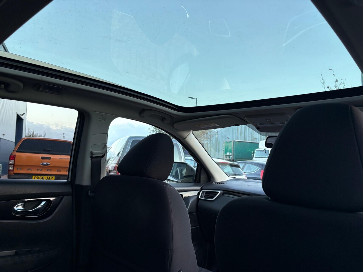 Used Nissan Qashqai 2017 for sale - 76388600: Photo 20