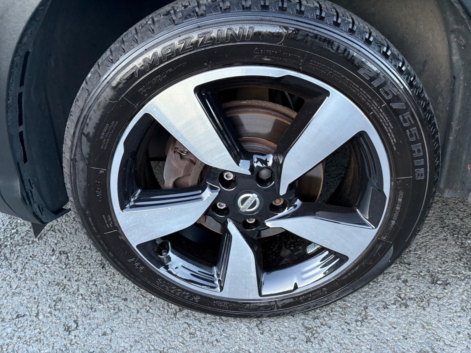 Used Nissan Qashqai 2017 for sale - 76388600: Photo 5