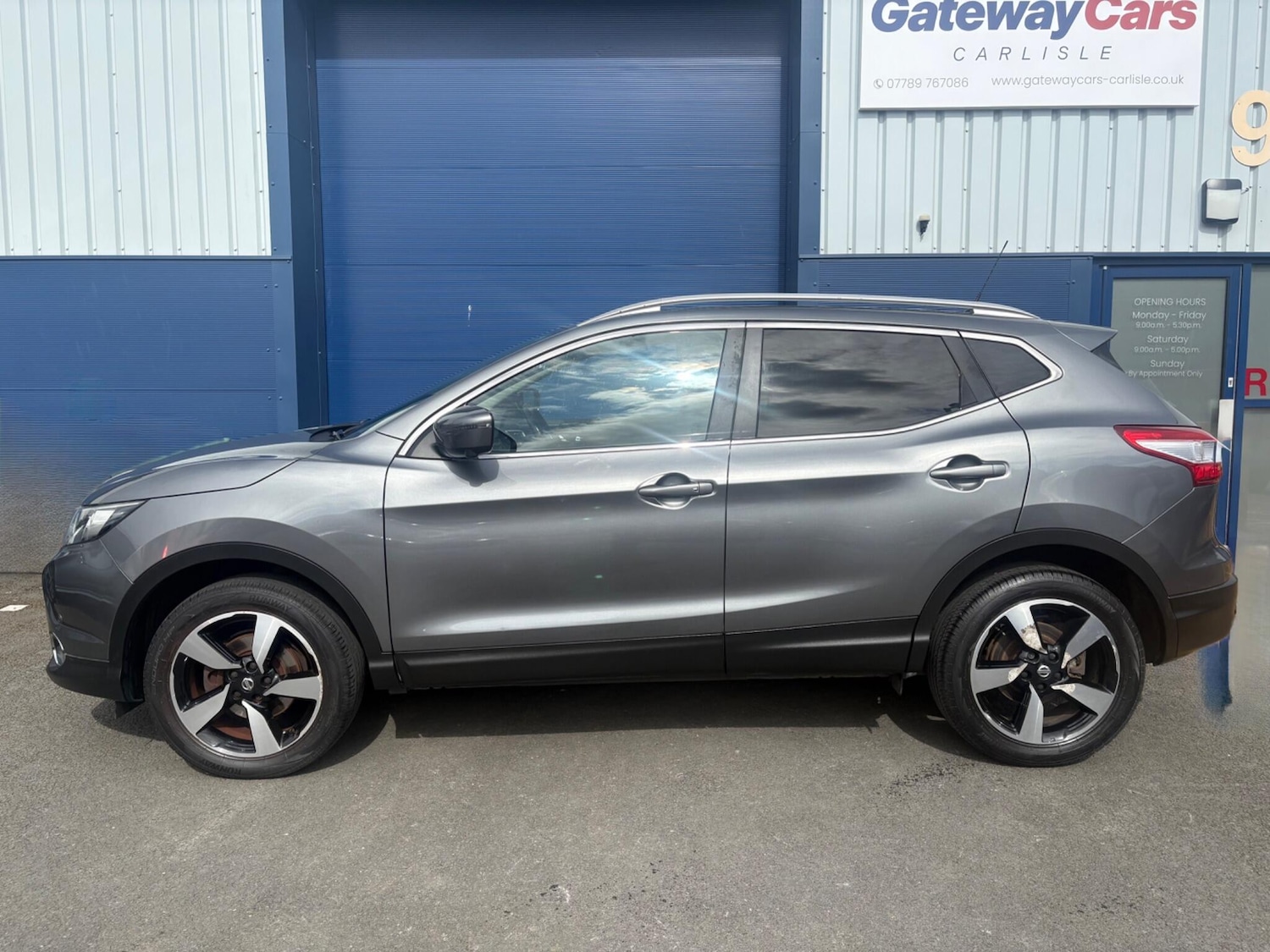 Used Nissan Qashqai 2017 for sale - 78101450: Photo 3