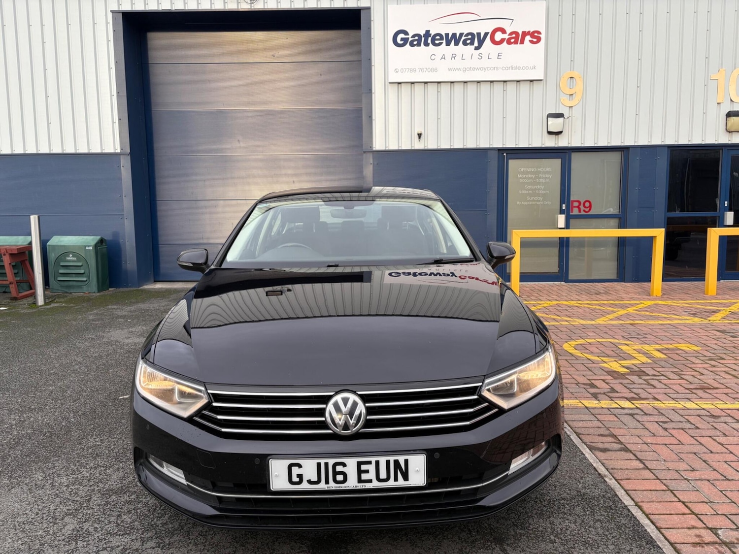 Used Volkswagen Passat for sale - 76824769: Photo 2