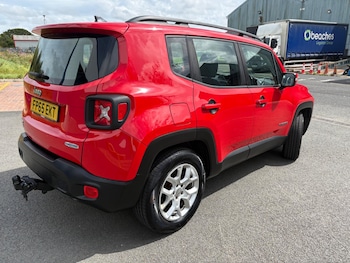 Used Jeep Renegade 2015 for sale - 75600223: Photo