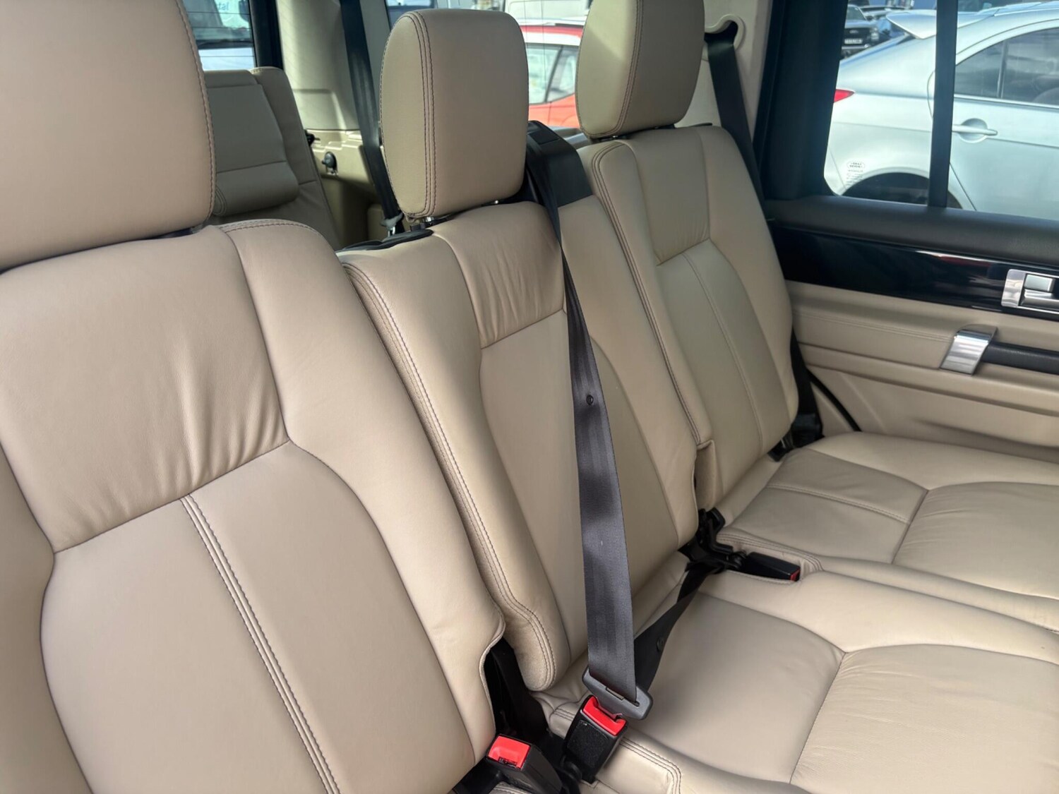 Used Land Rover Discovery 4 for sale - 77696740: Photo 14