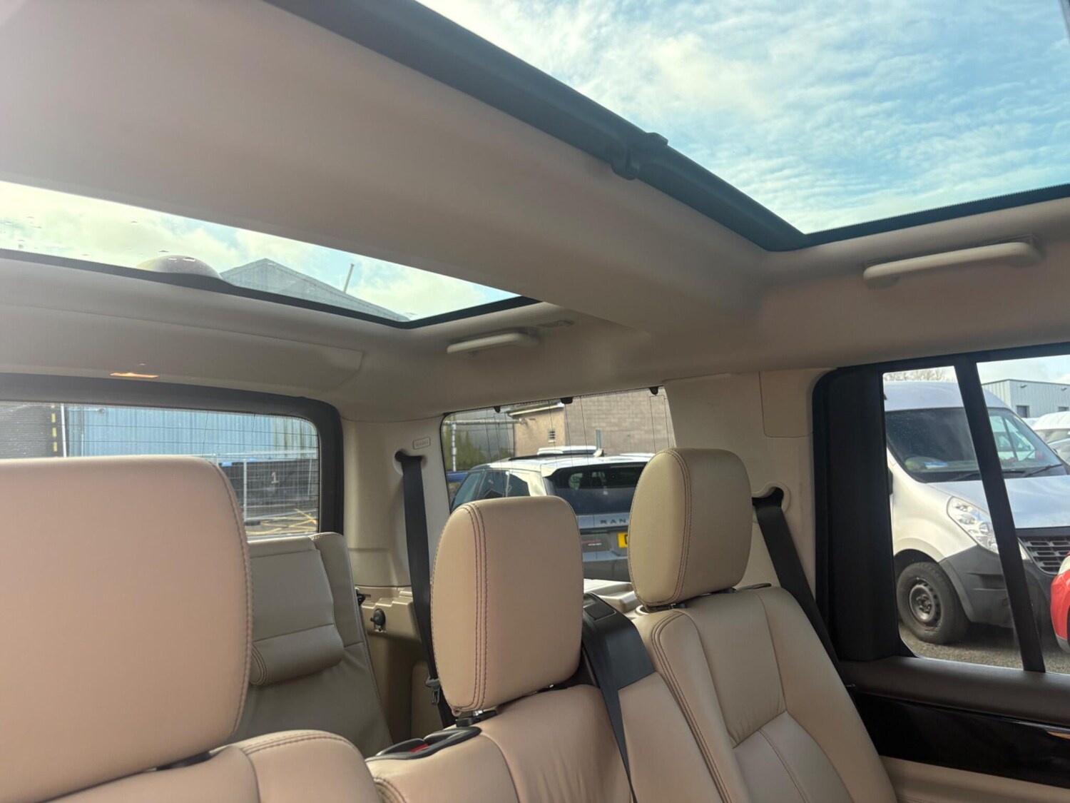 Used Land Rover Discovery 4 for sale - 77696740: Photo 16