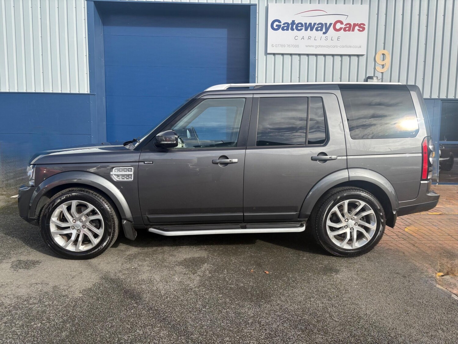 Used Land Rover Discovery 4 for sale - 77696740: Photo 7