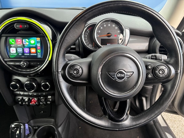 Used MINI Hatch 2018 for sale - 76136909: Photo 19