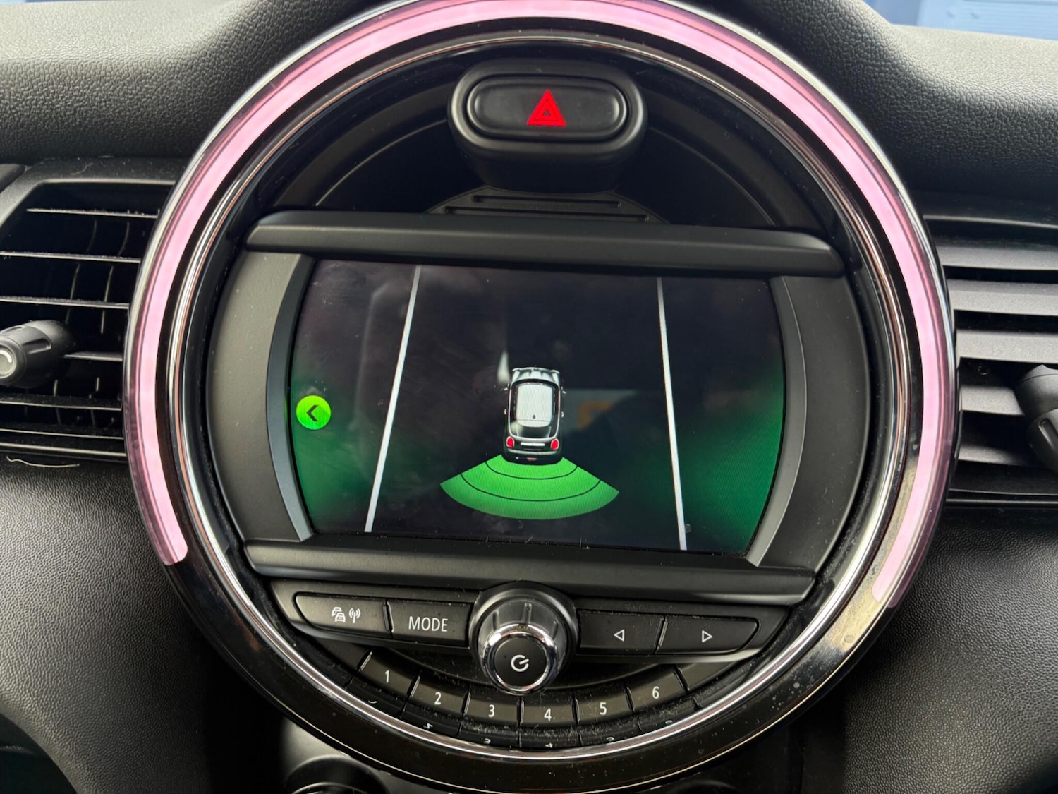 Used MINI Hatch 2018 for sale - 76136909: Photo 25