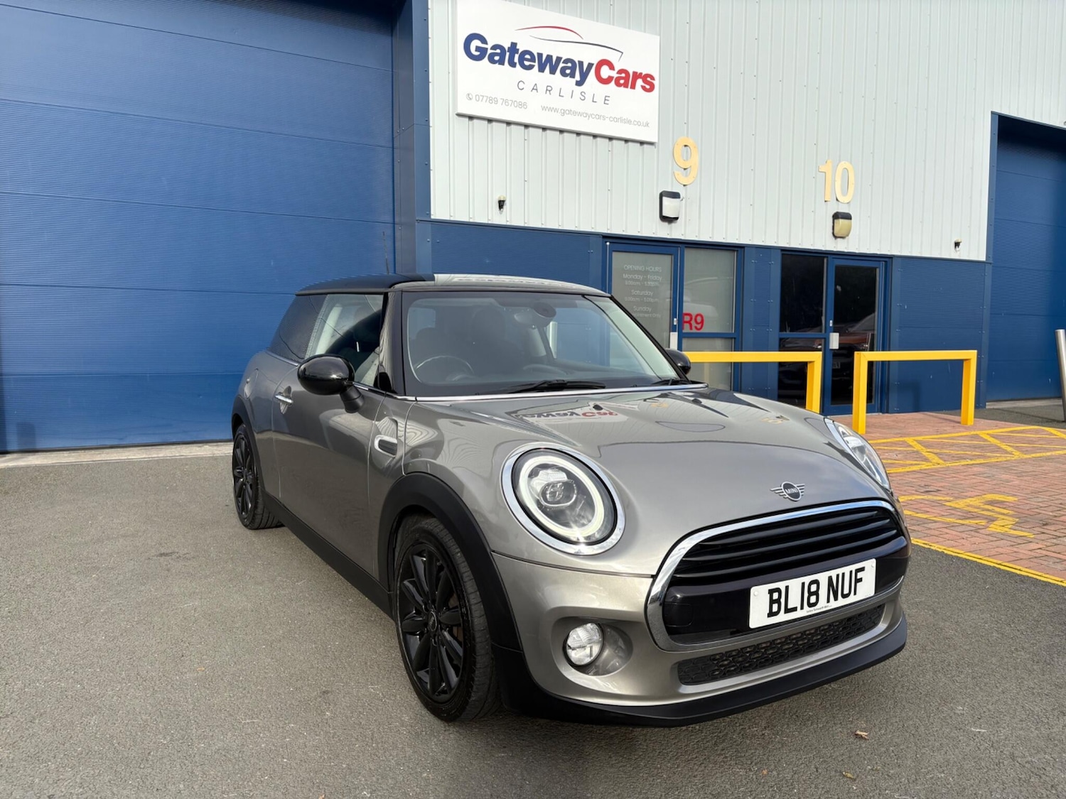 Used MINI Hatch 2018 for sale - 76136909: Photo 3