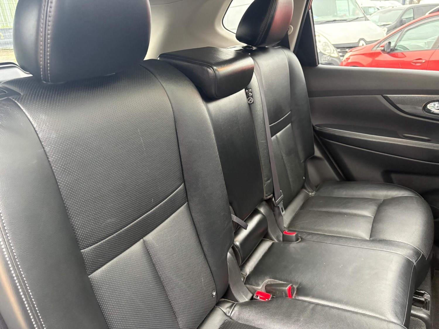 Used Nissan X-Trail 2015 for sale - 77537932: Photo 24