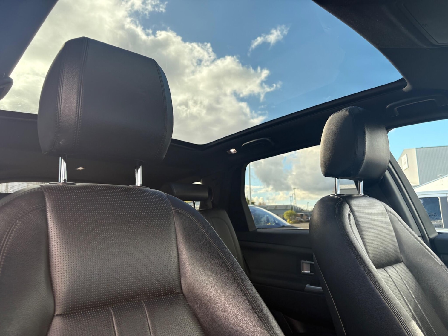 Used Land Rover Discovery Sport 2018 for sale - 76349717: Photo 22