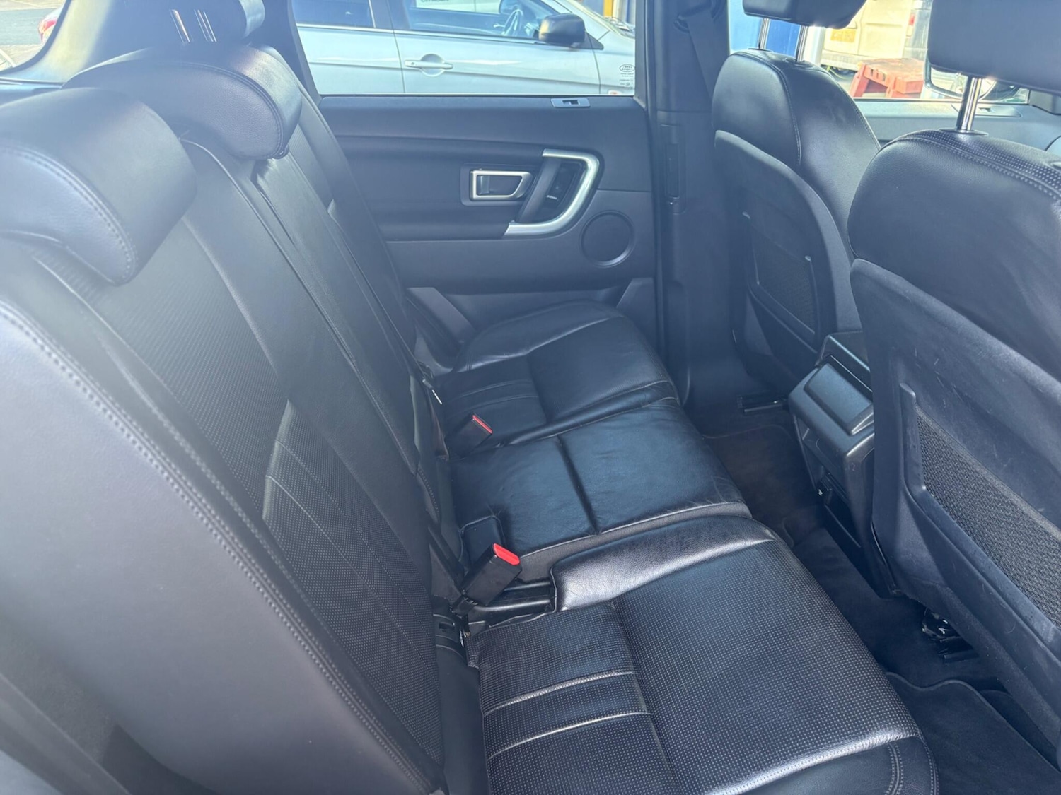 Used Land Rover Discovery Sport 2018 for sale - 76349717: Photo 8