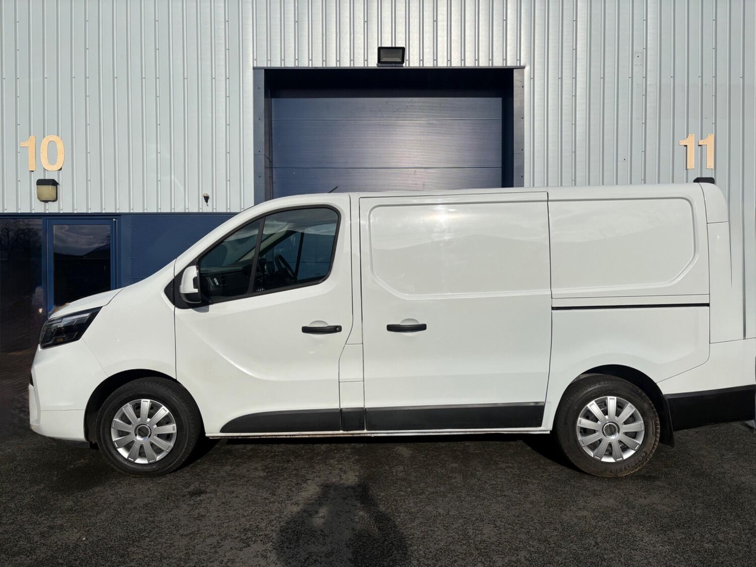 Used Nissan Primastar 2023 for sale - 77496368: Photo 3