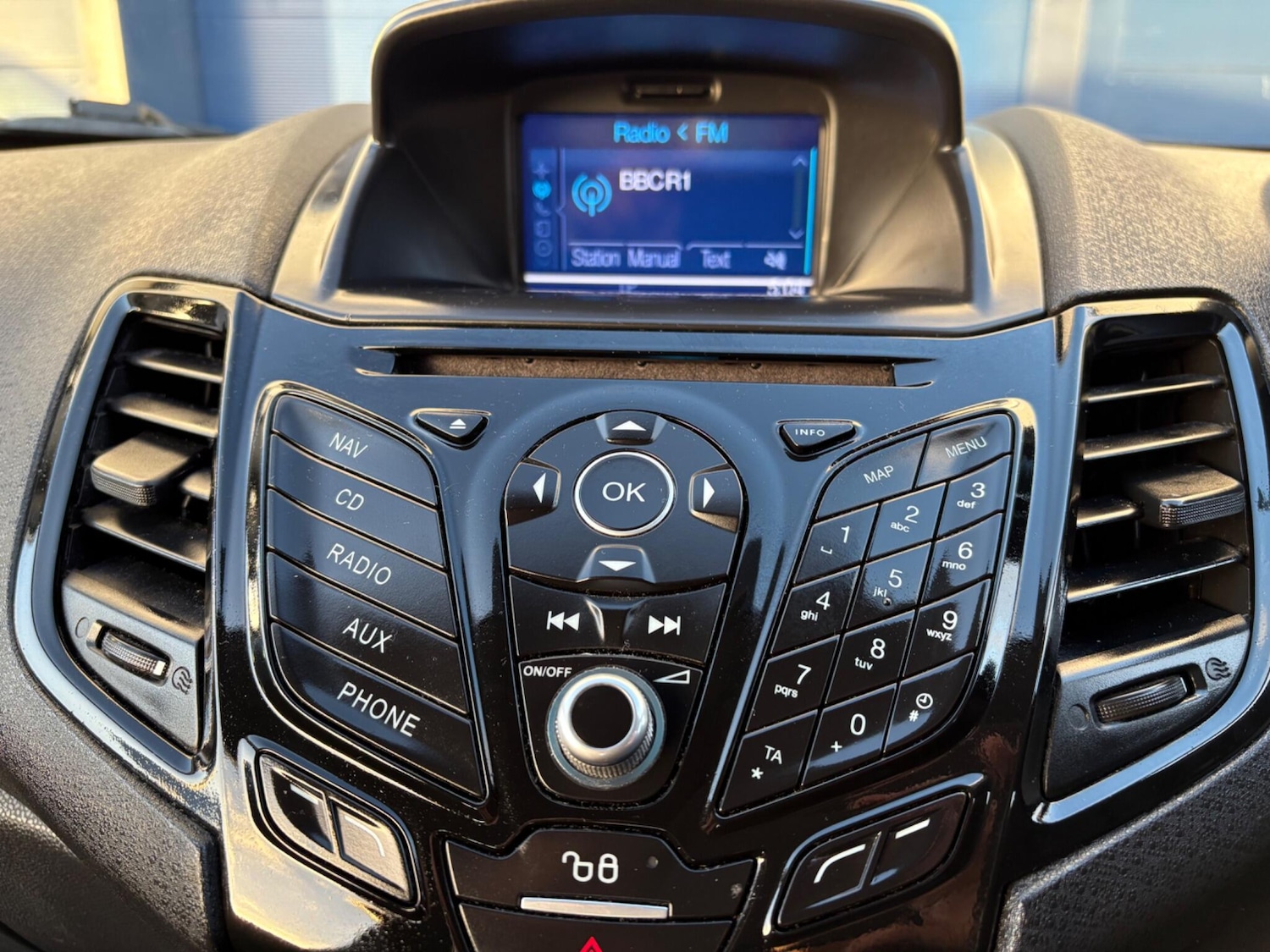 Used Ford Fiesta 2016 for sale - 76397958: Photo 13