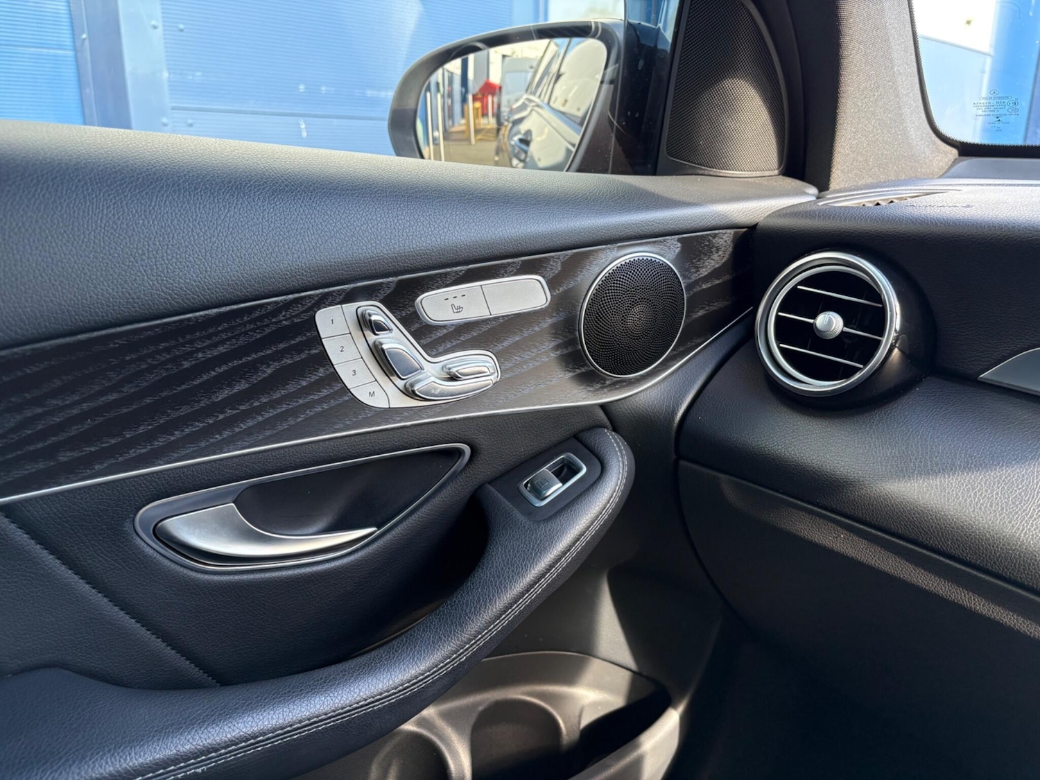 Used Mercedes-Benz GLC 2017 for sale - 76032742: Photo 19