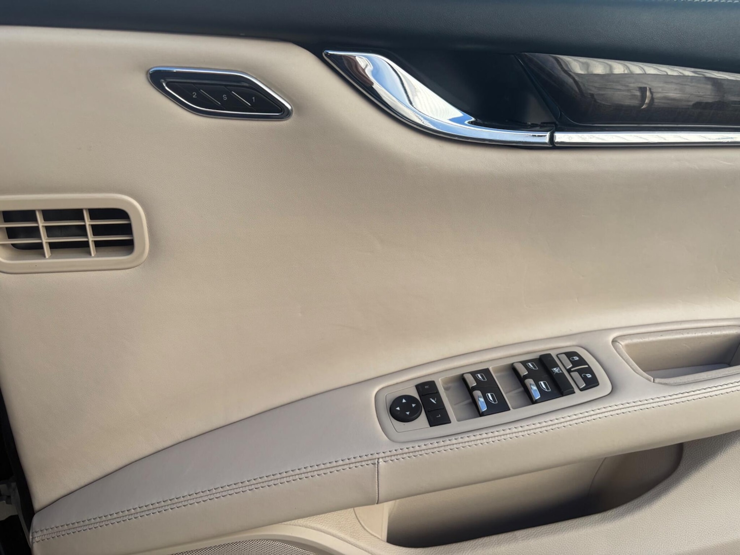 Used Maserati Quattroporte 2014 for sale - 77358524: Photo 17