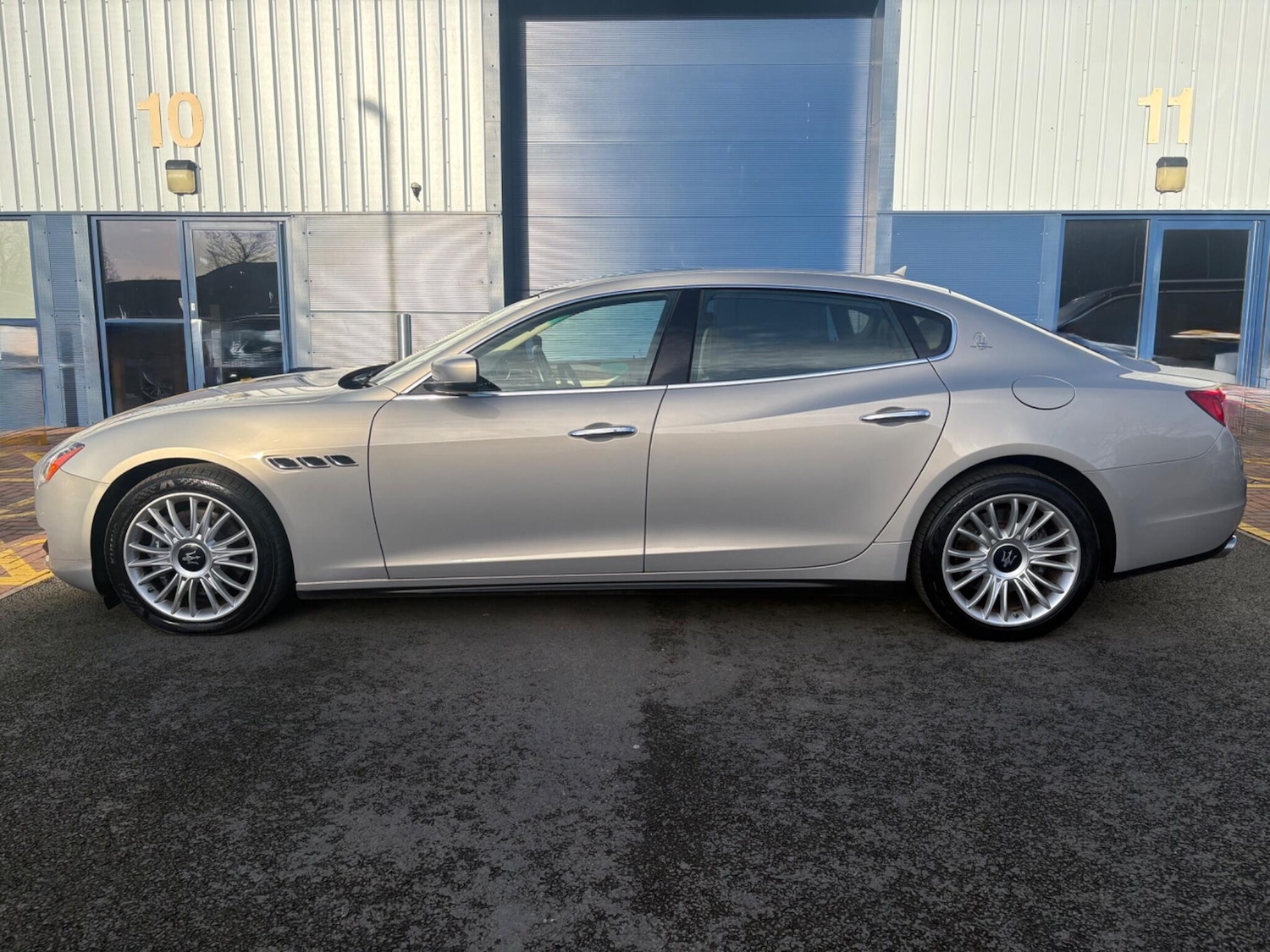 Used Maserati Quattroporte 2014 for sale - 77358524: Photo 3