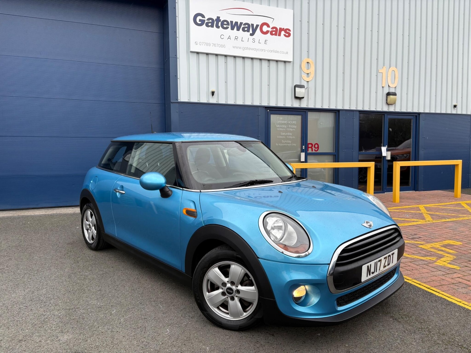 Used MINI Hatch 2017 for sale - 76317928: Photo 1